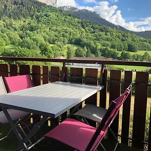 Entièrement Rénové Entre Et Montagne Appartement